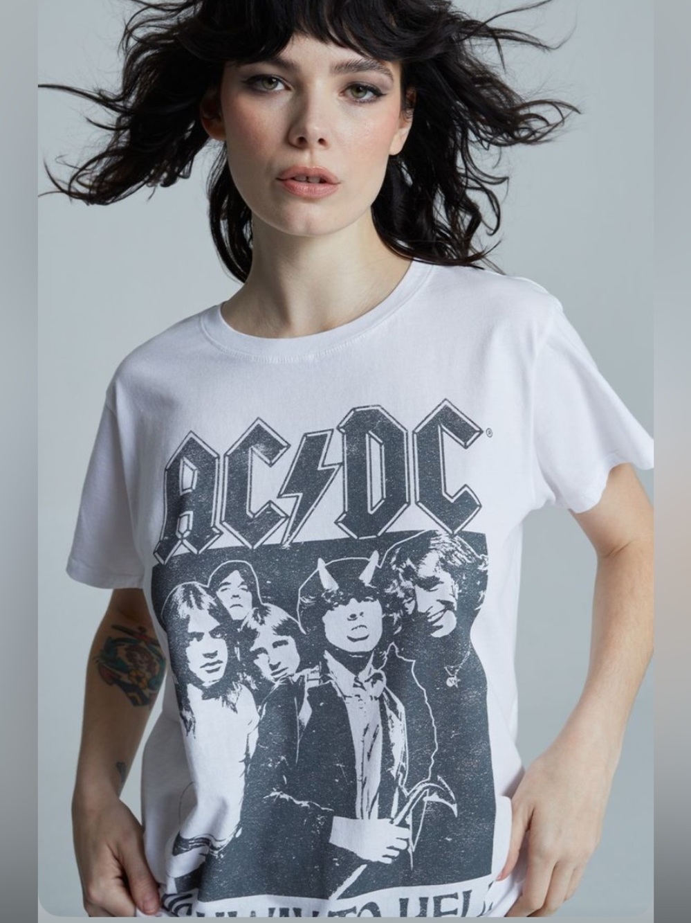 AC/DC Highway '79 Tour Graphic Tee Cotton RECYCLED KARMA - Picture 2 of 6